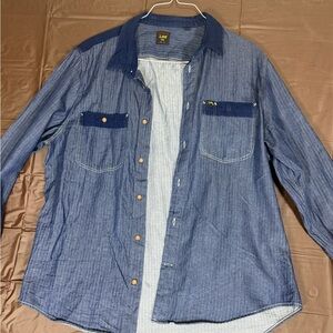 Vintage Lee 101 Indigo Blue Shirt with brown buttons